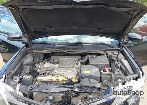 2014 Toyota Camry Se z USA, uszkodzony, nr VIN 4T1BF1FK9EU472781